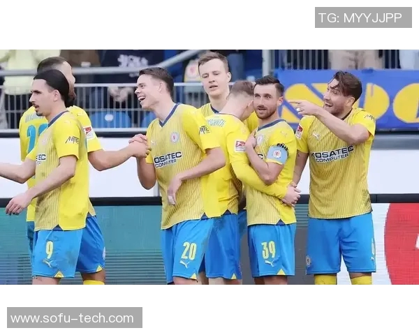 因戈施塔与雷根斯堡的激烈对决揭示德乙联赛的竞争格局与未来走势 因戈施塔与雷根斯堡的激烈对决揭示德乙联赛的竞争格局与未来走势